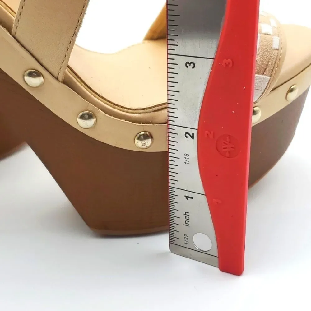 NWOT Gianni‎ Bini Platforms. SIZE 9M. S868